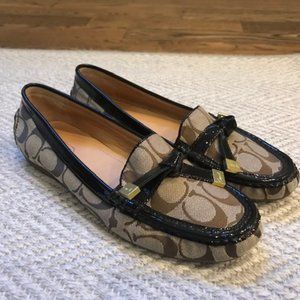 Coach Womens Brown Signature Print Loafers Size 8